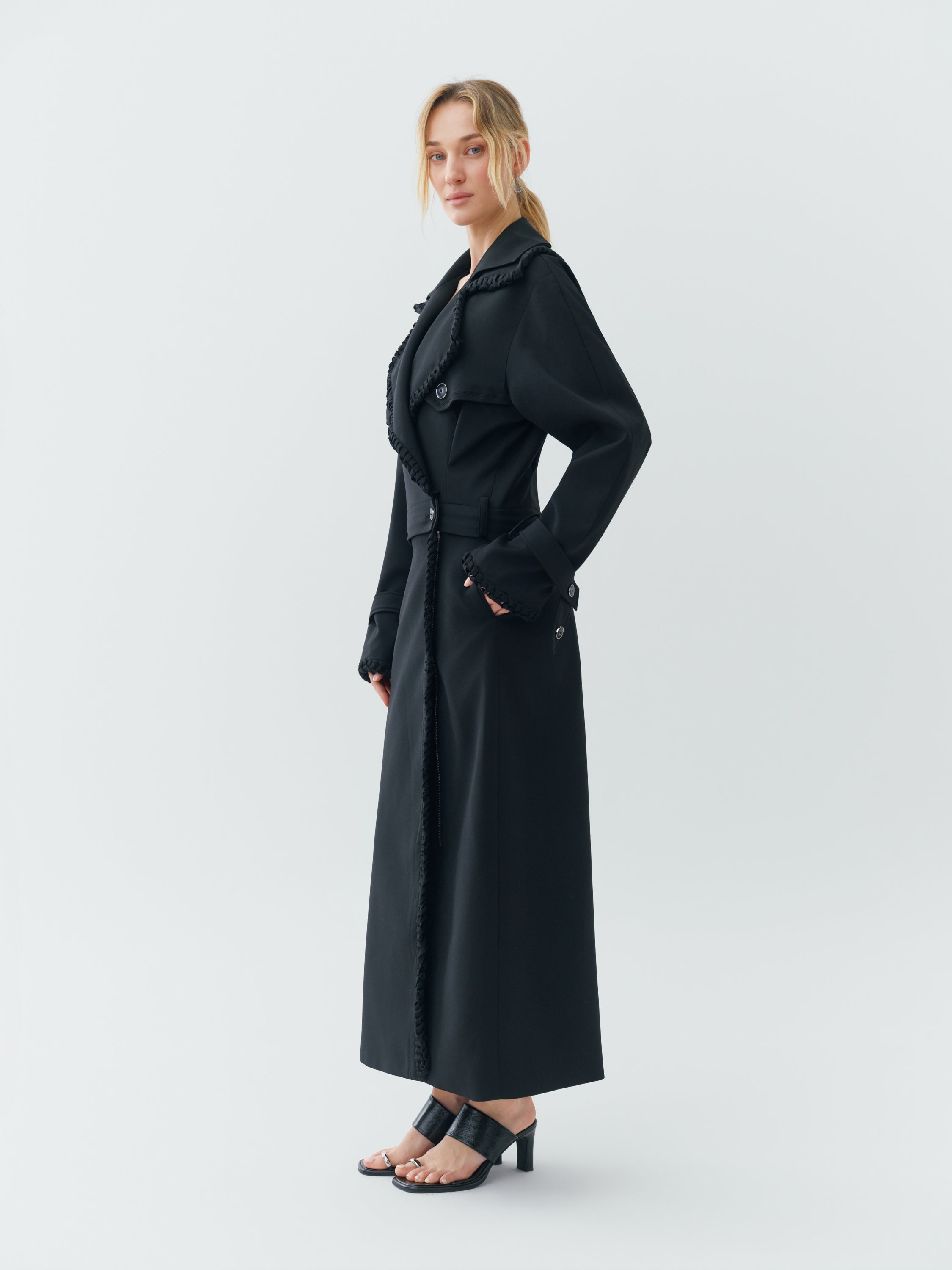 Sustainable Workwear Modular Black Trench Coat with Buttons and Zippers - Bastet Noir 
