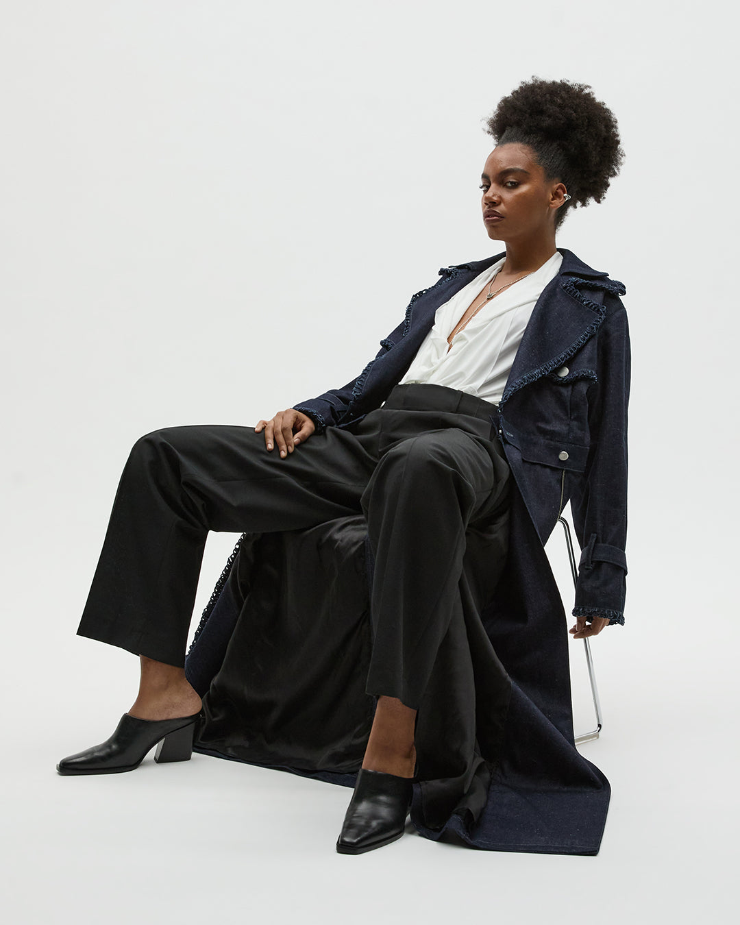 Sustainable Workwear Modular Denim Cropped Jacket with Buttons - Bastet Noir 