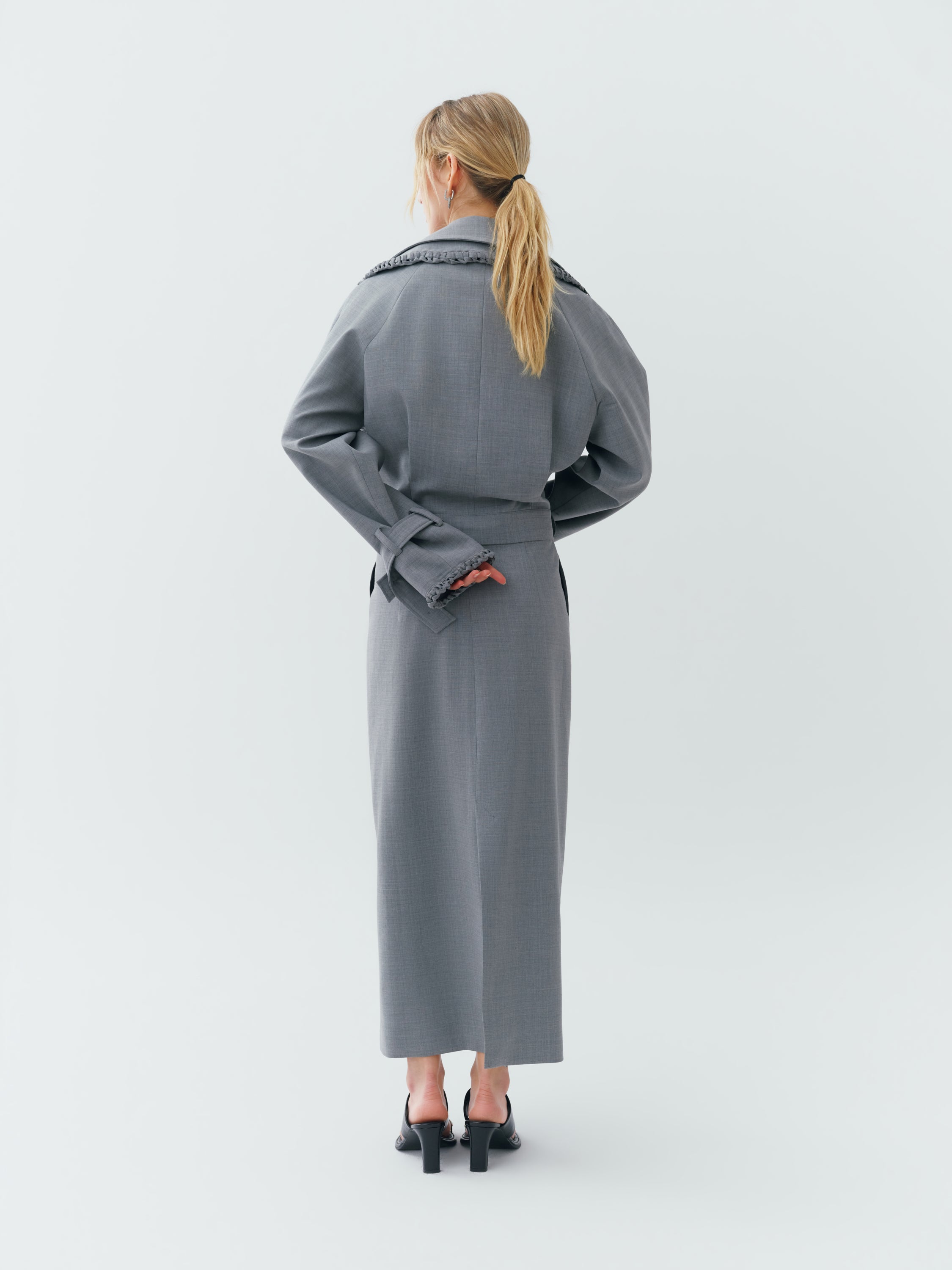 Sustainable Workwear Modular Dove Gray Trench Coat with Buttons and Zippers - Bastet Noir 