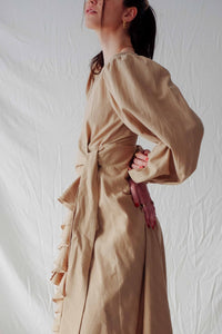 Made to measure cream brown ruffle dress with puffy sleeves - Bastet Noir