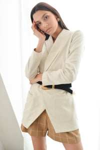 White Cashmere Blazer with Front pleated detail and two front pockets