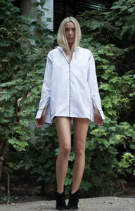 White blouse with long sleeves - BastetNoir