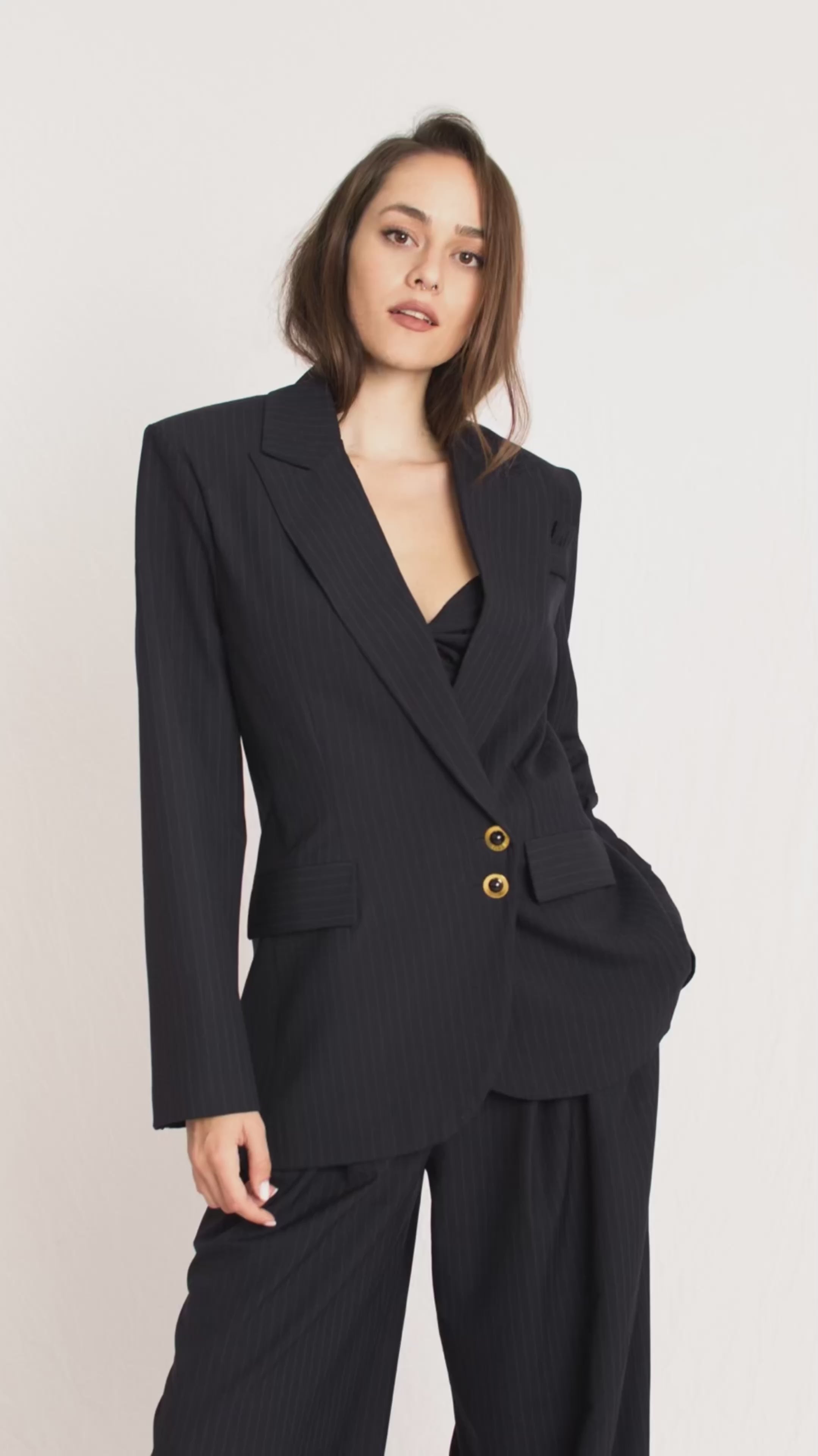 Navy blue oversized woman blazer - Custom Made - Bastet Noir