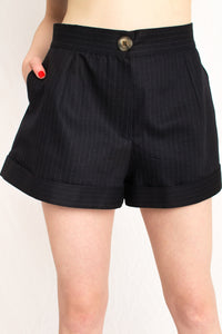 dark navy blue striped high waist short pants with pockets
